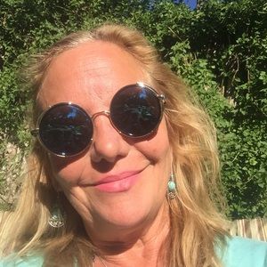 Meet your Posher, Karli